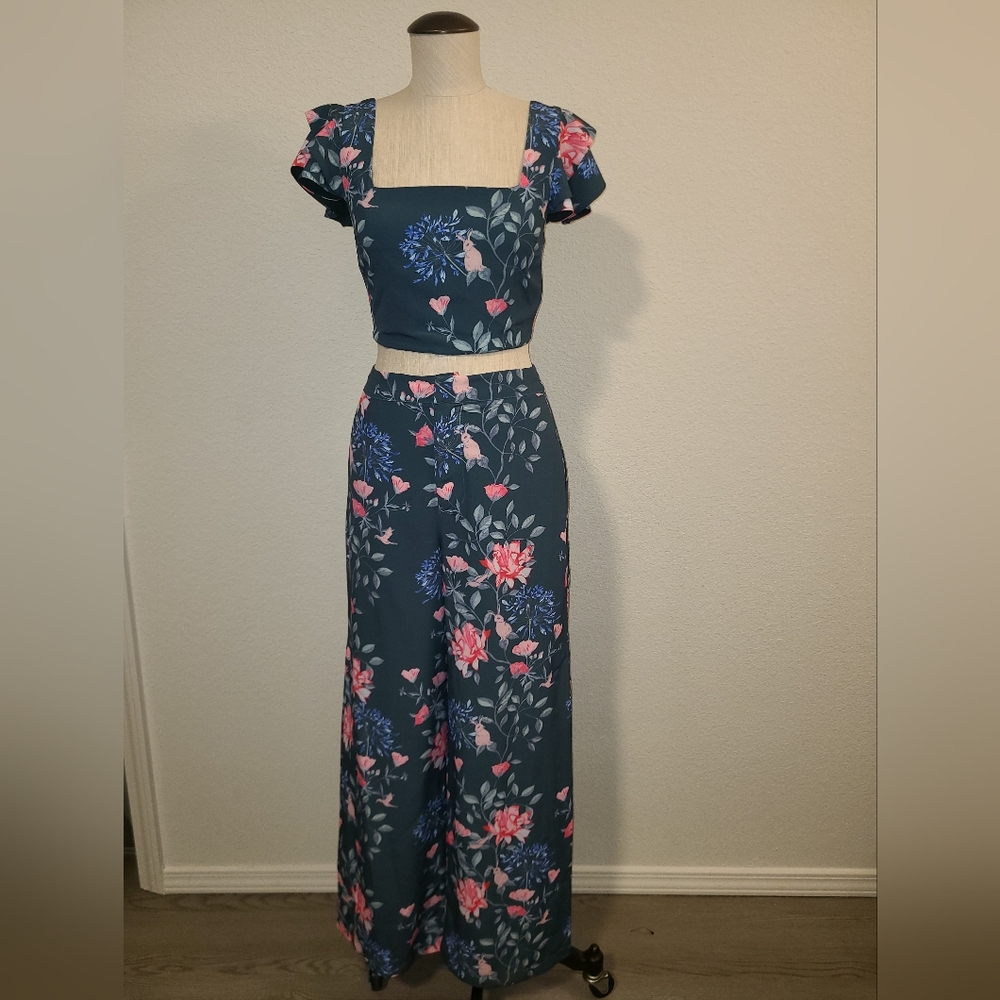 ENDLESS ROSE Floral Set